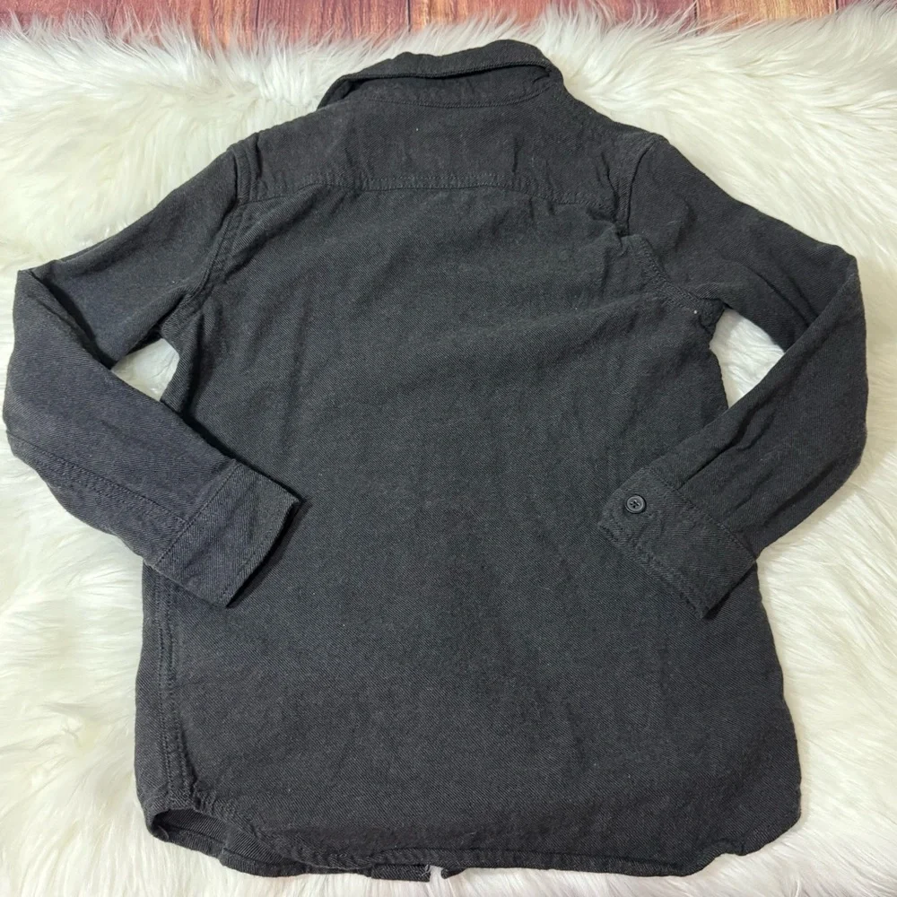 GAP Kids Size Small Black Button-Up Long Sleeve Shirt